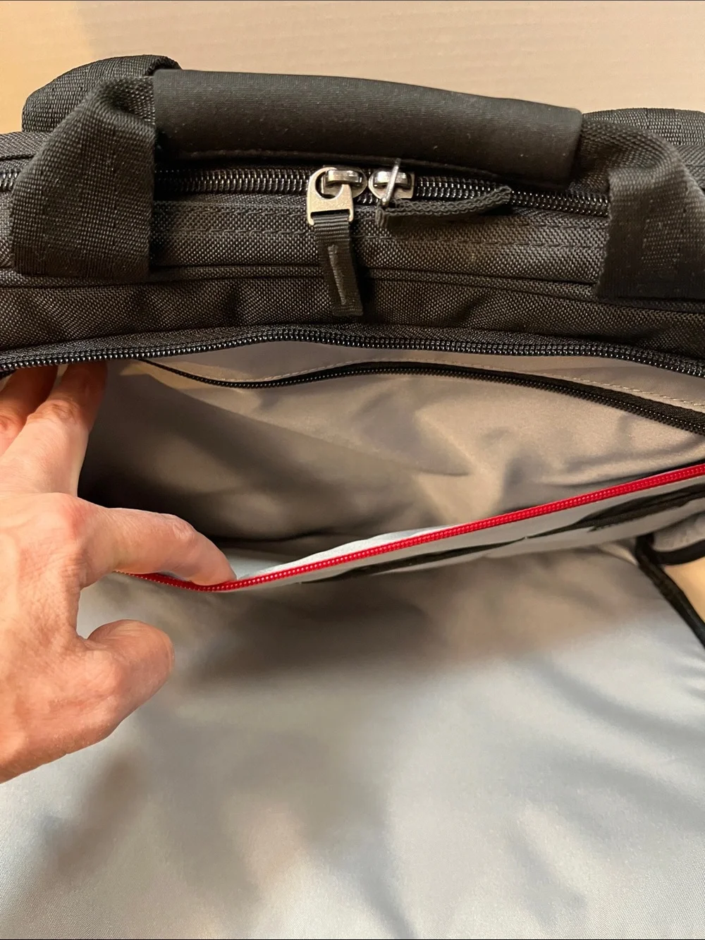 Case Logic Black Laptop & Tablet Commuter Briefcase Messenger Bag